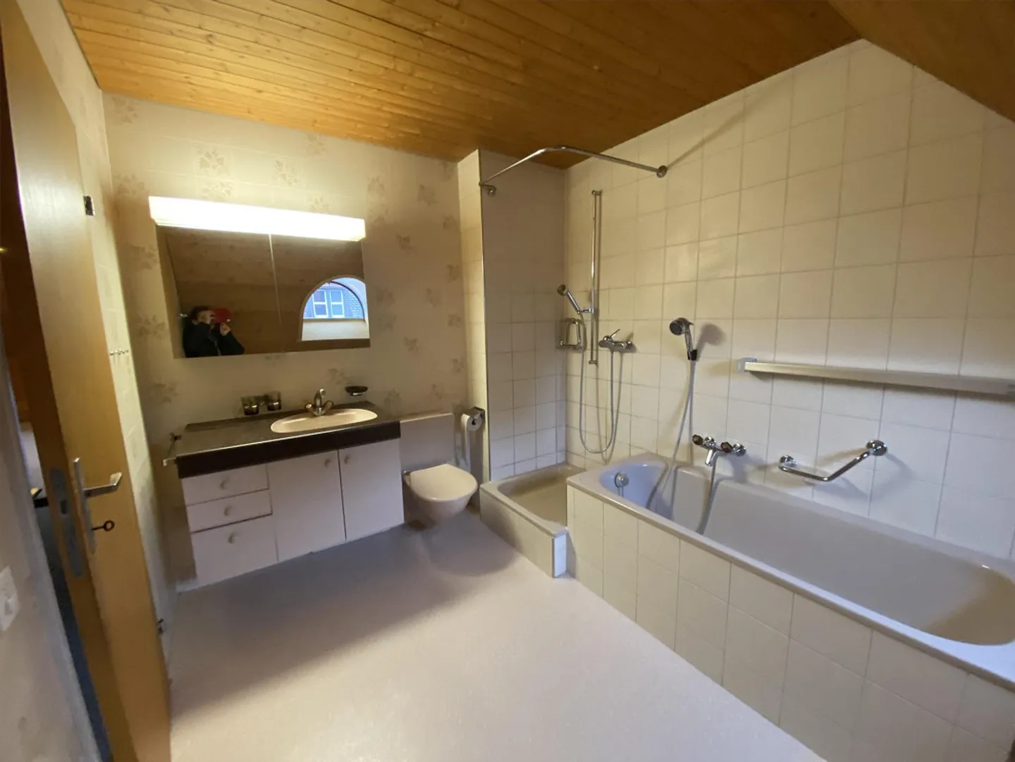 Maisonette Apartment - Photo 9 of 11