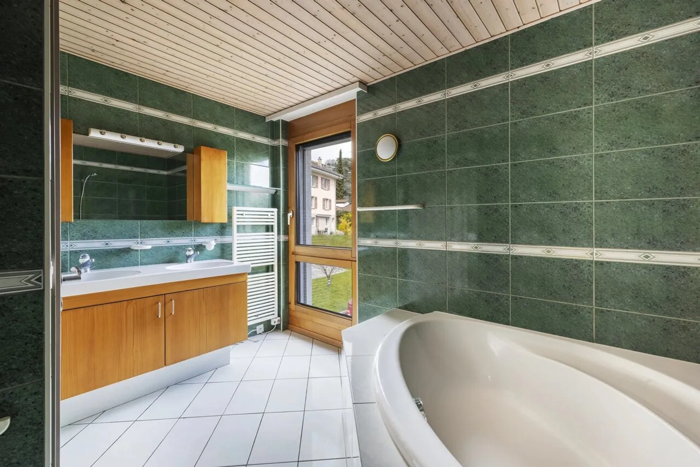 Große und charmante 3,5 Zimmer im obersten Stock - Foto 11 von 13
