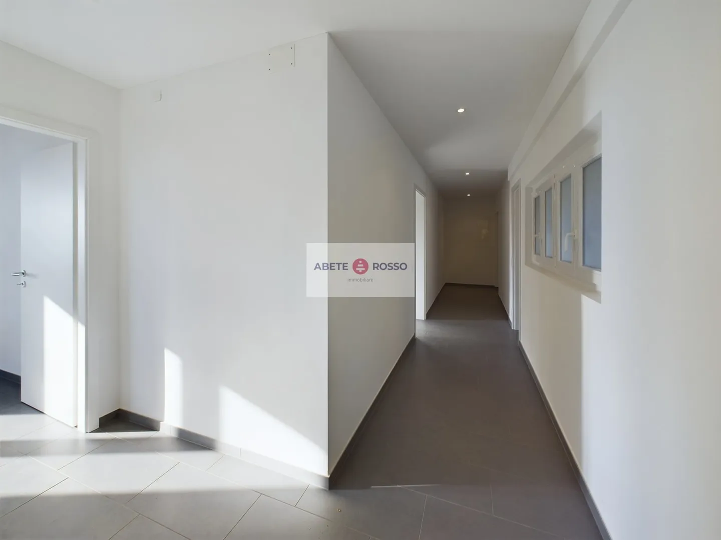 Vue sur le lac pour s'émerveiller, TERRASSE pour se détendre dans la nature (AUSSI POUR LES VACANCES). - Photo 7 sur 22