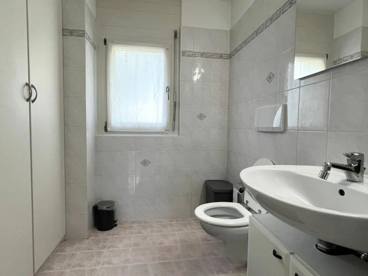 Modern single-family house with terrace and private garden - Photo 9 of 12