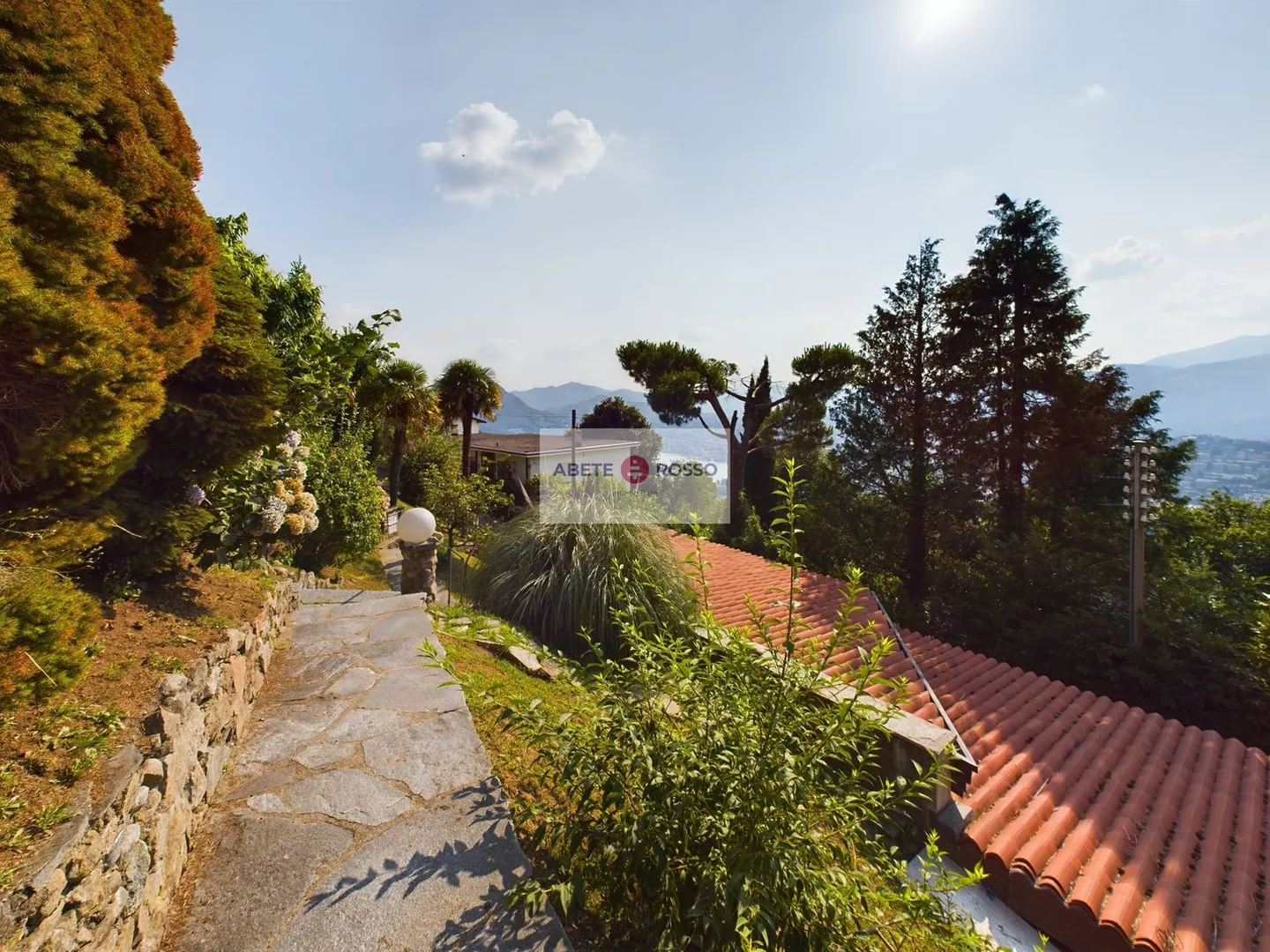 Vue sur le lac pour s'émerveiller, TERRASSE pour se détendre dans la nature (AUSSI POUR LES VACANCES). - Photo 18 sur 22