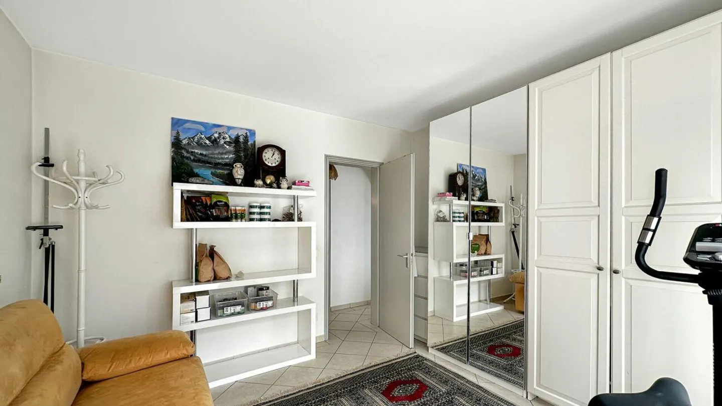Brione sopra Minusio - Villa mit 3 Wohnungen - Photo 15 sur 21