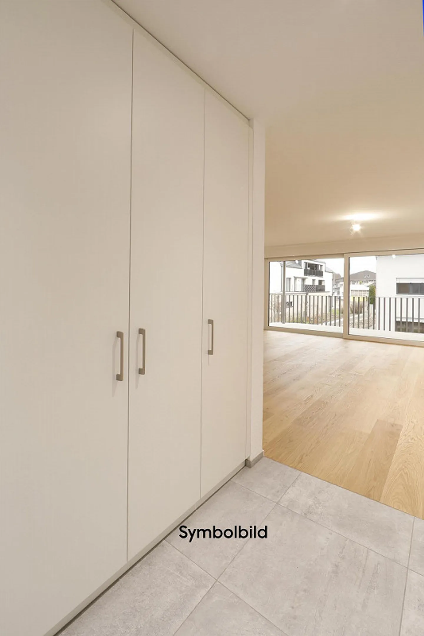 Exklusive 5.5 Zimmerwohnung - Foto 4 von 8