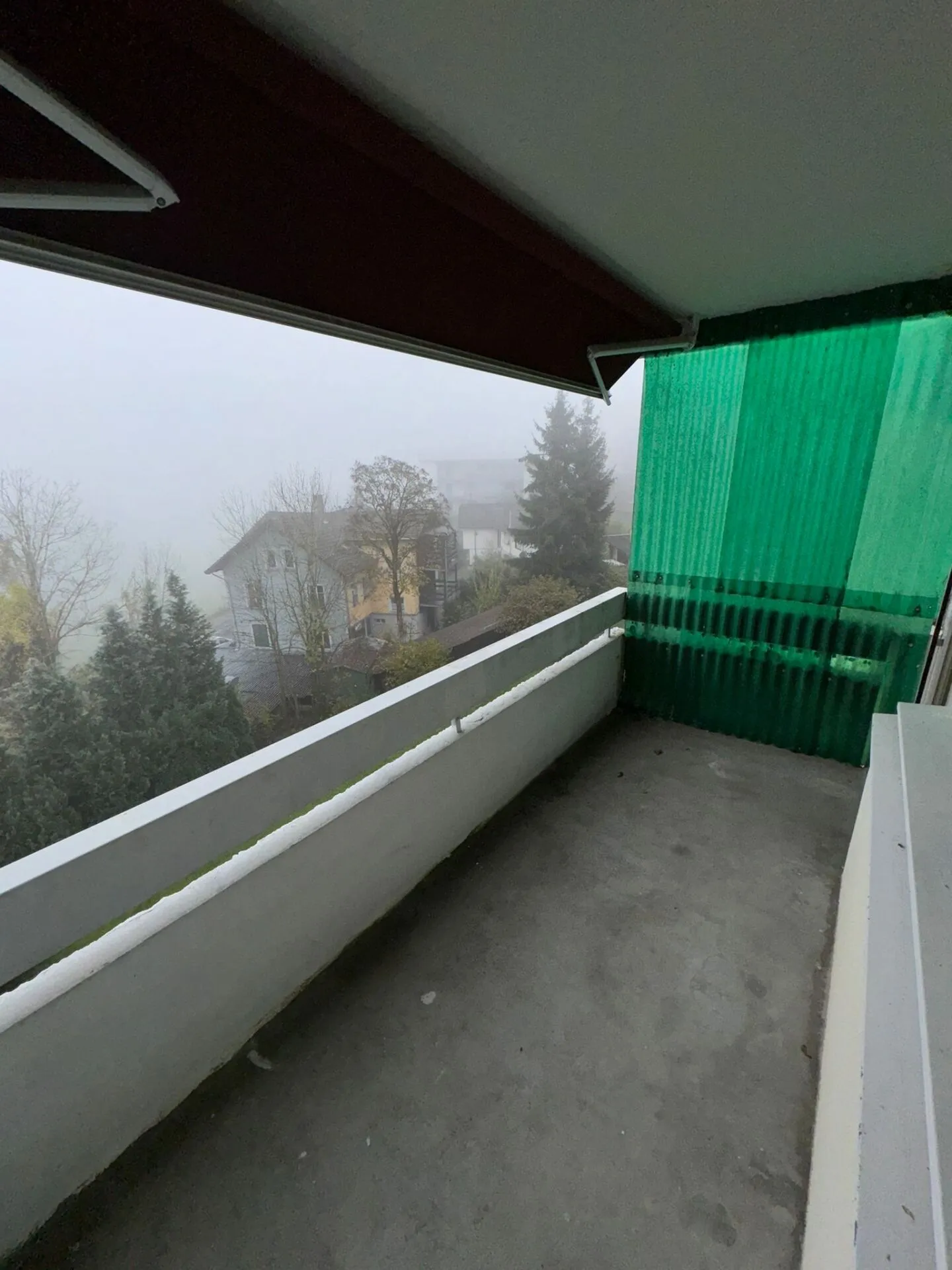 Appartement spacieux de 3,5 pièces avec belle vue - Photo 8 sur 8