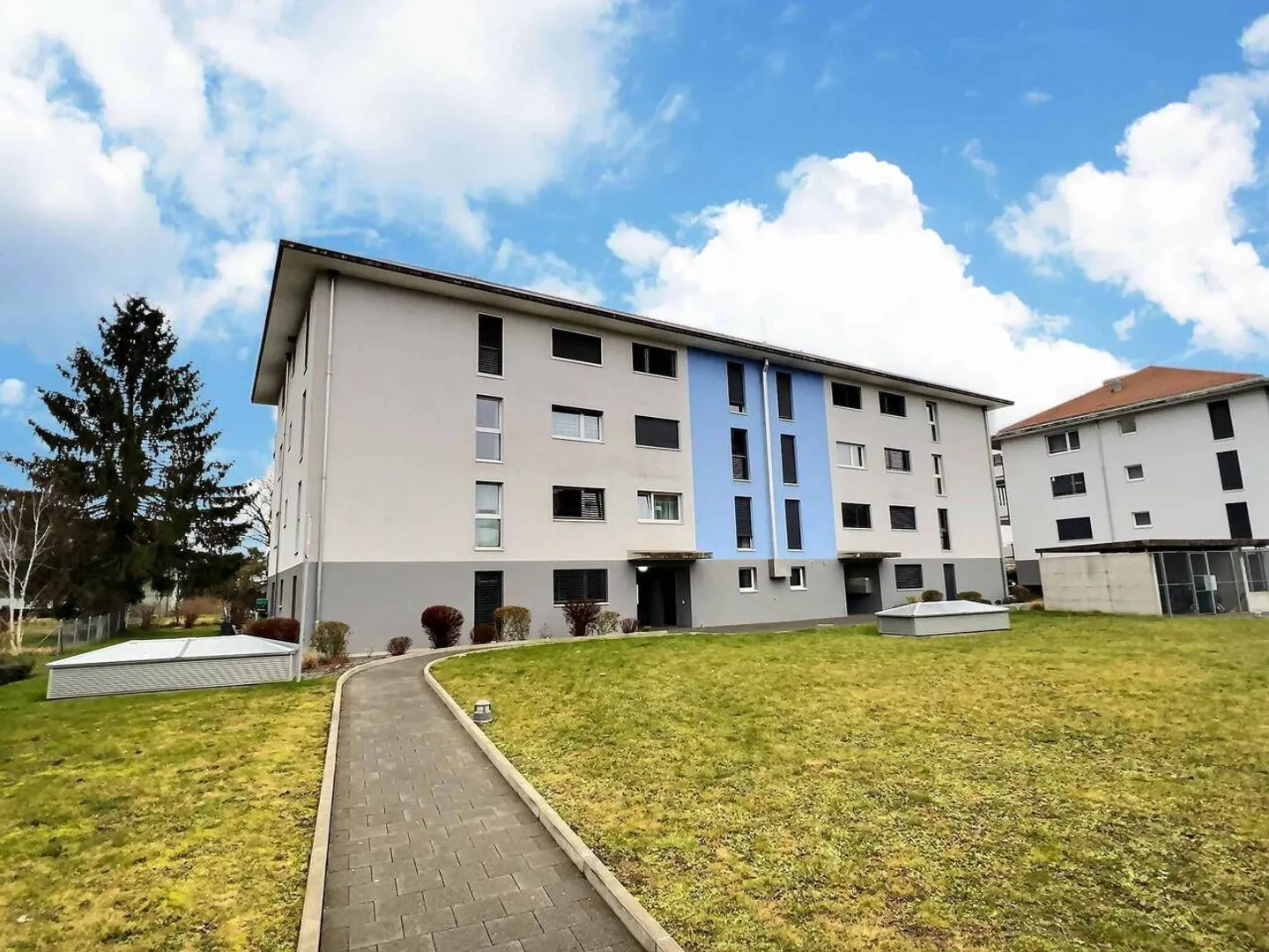 Wunderschöne 3,5-Zimmer-Wohnung mit Balkon, neben dem CFF-Bahnhof, vermietet verkauft - Foto 1 von 8
