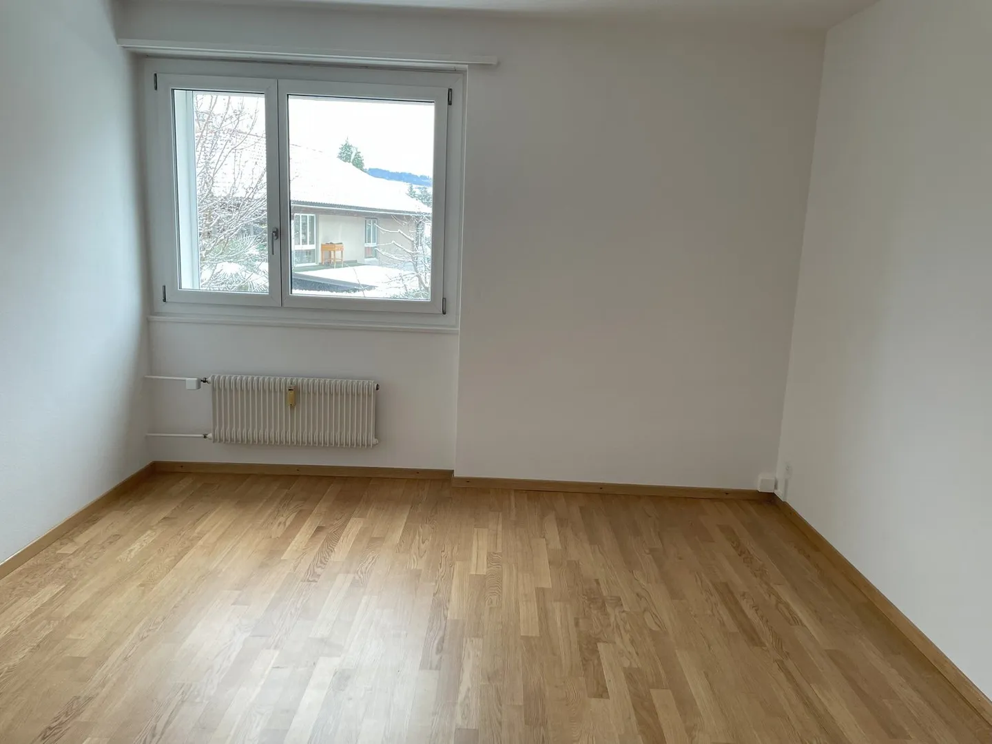 Soleggiato appartamento di 3 locali a Ostermundigen - Foto 4 di 4