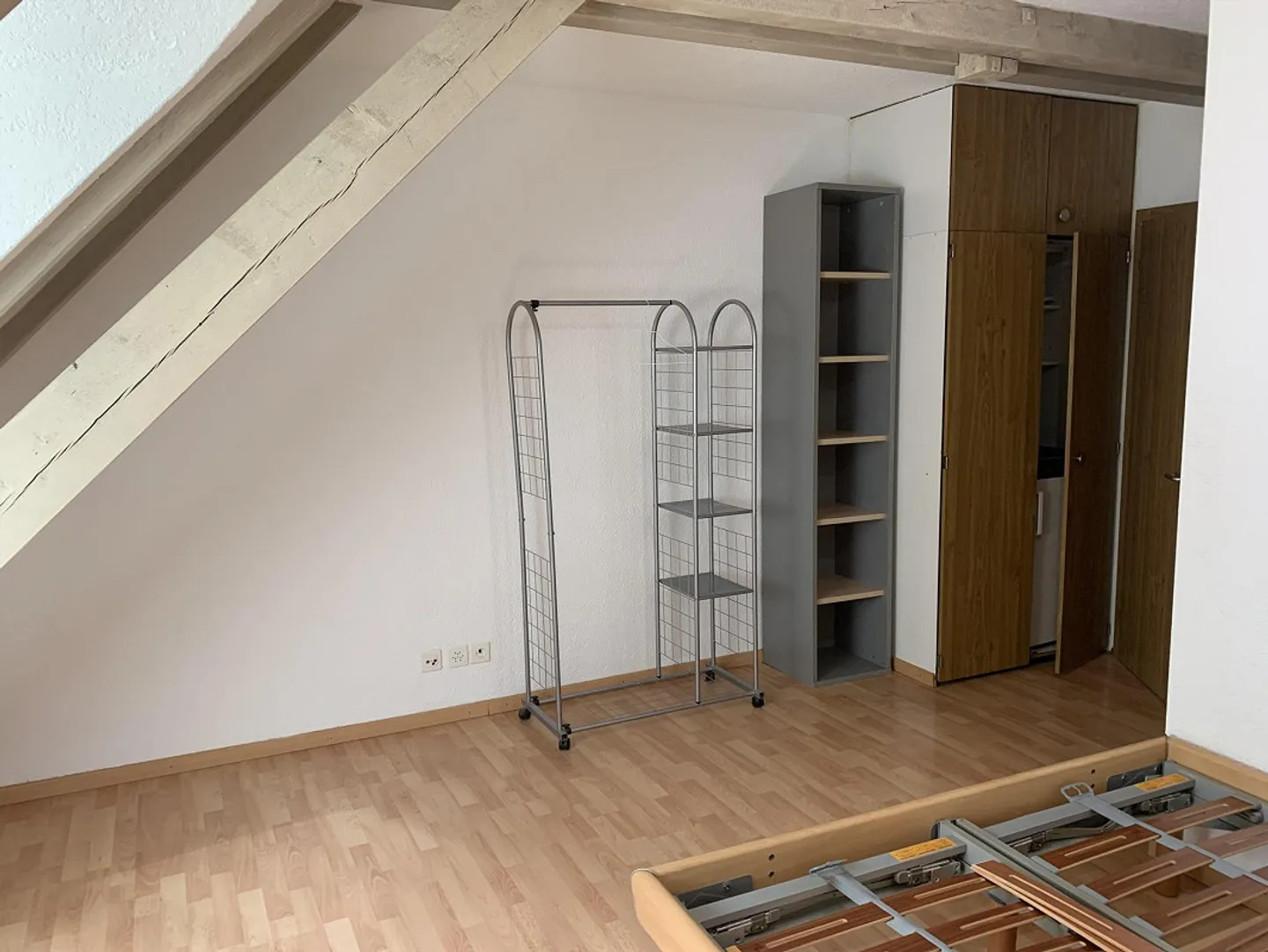 Studio meublé - Photo 3 sur 6
