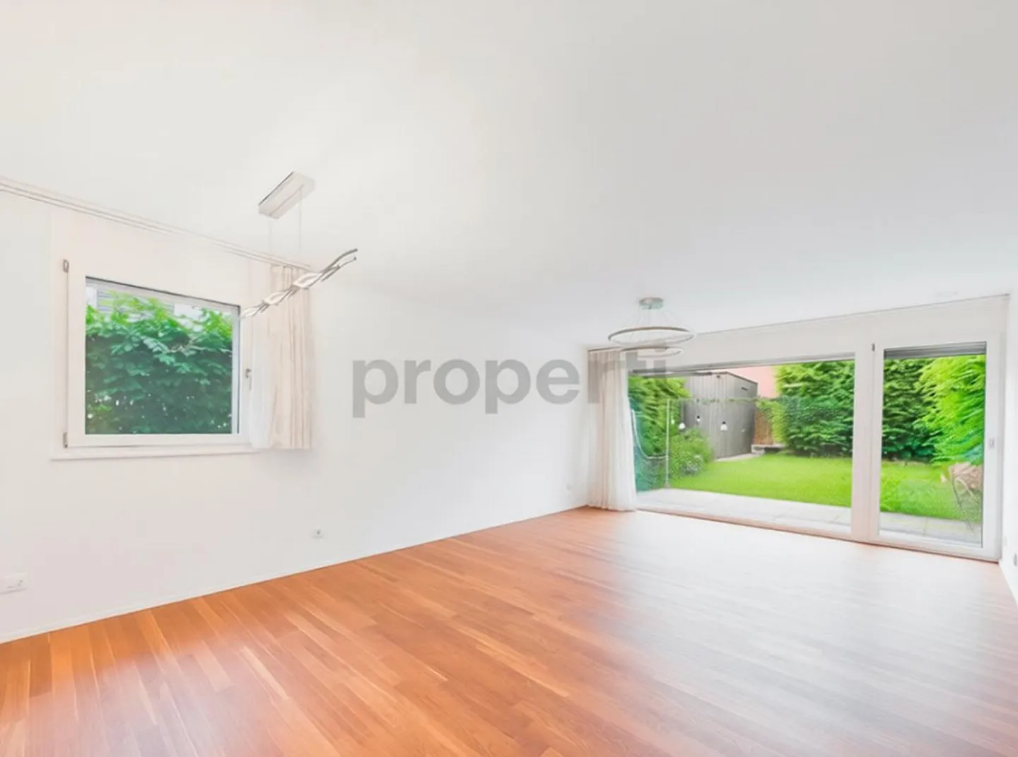 Casa a schiera moderna di 5,5 locali con standard Minergie e parcheggio... - Foto 1 di 13