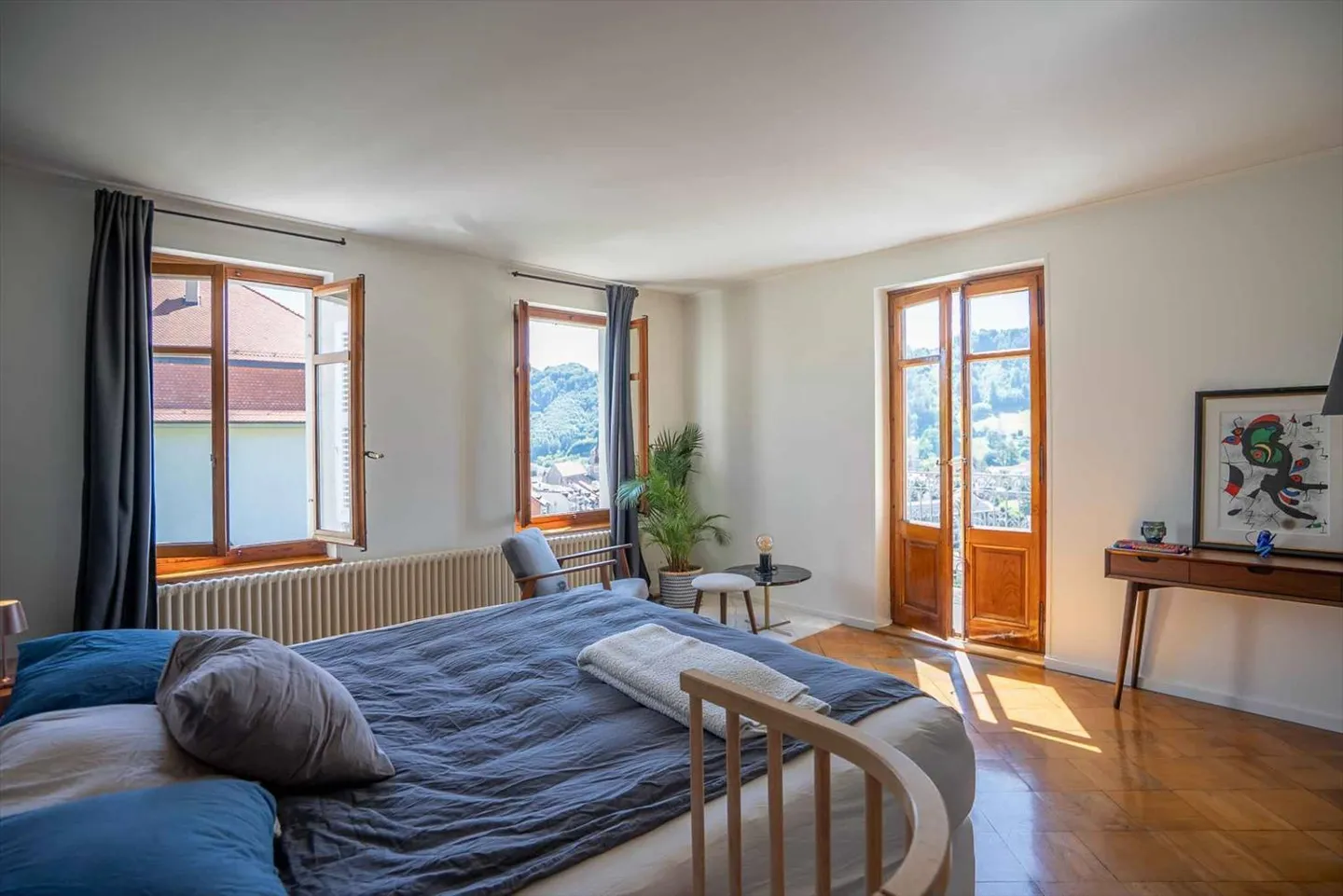 Exklusiv - Außergewöhnliches Herrenhaus mit Potenzial für fünf Wohnungen - Foto 10 von 13