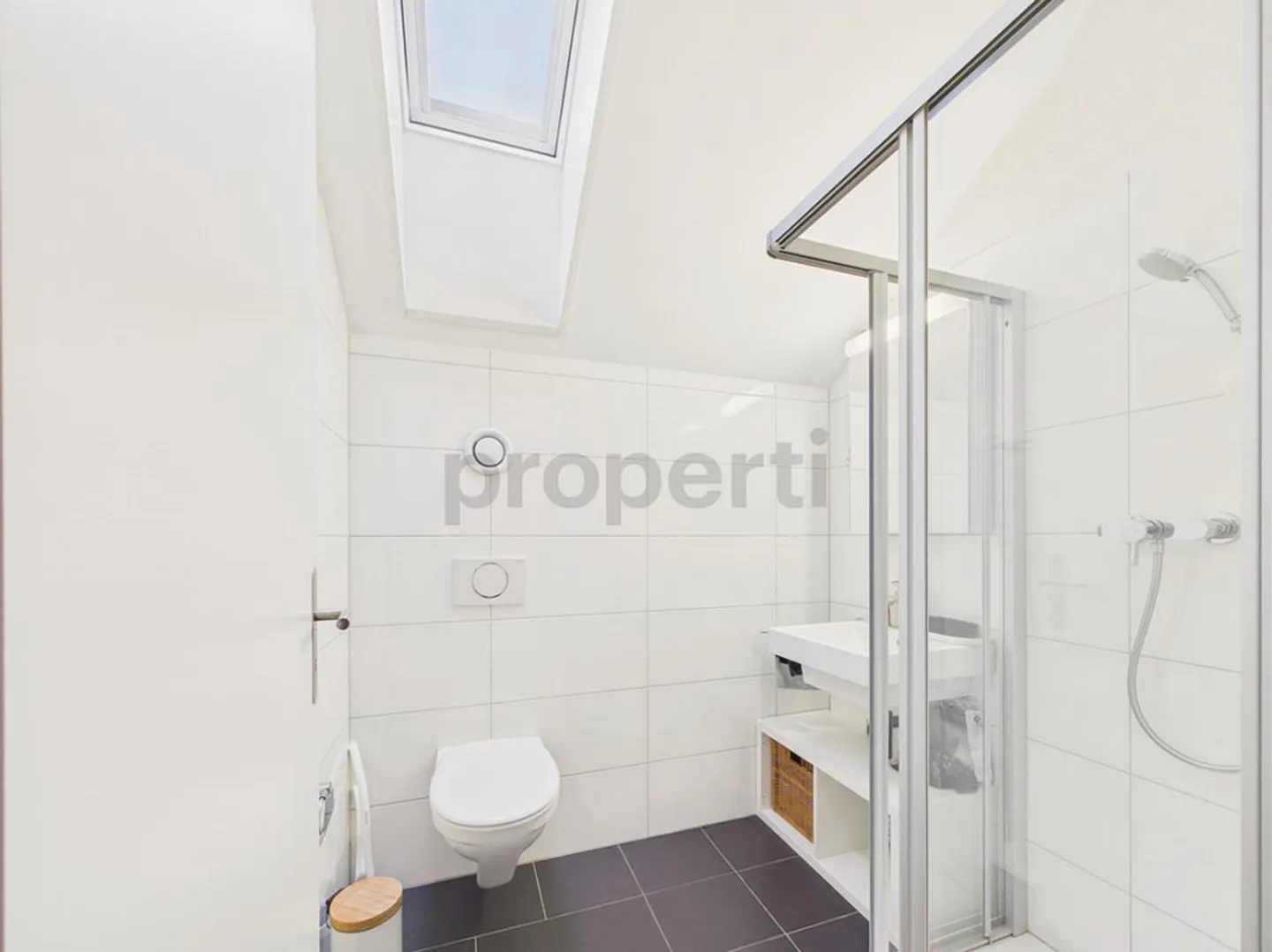 Casa a schiera moderna di 5,5 locali con standard Minergie e parcheggio... - Foto 10 di 13