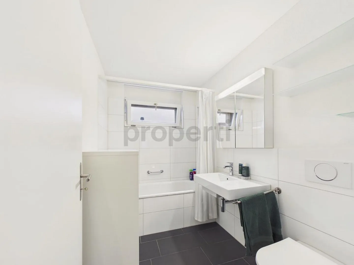 Casa a schiera moderna di 5,5 locali con standard Minergie e parcheggio... - Foto 11 di 13