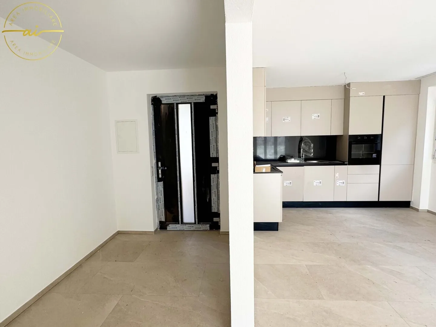 NEWLY BUILT SEMI-DETACHED VILLA WITH TWO APARTMENTS - Photo 11 of 13
