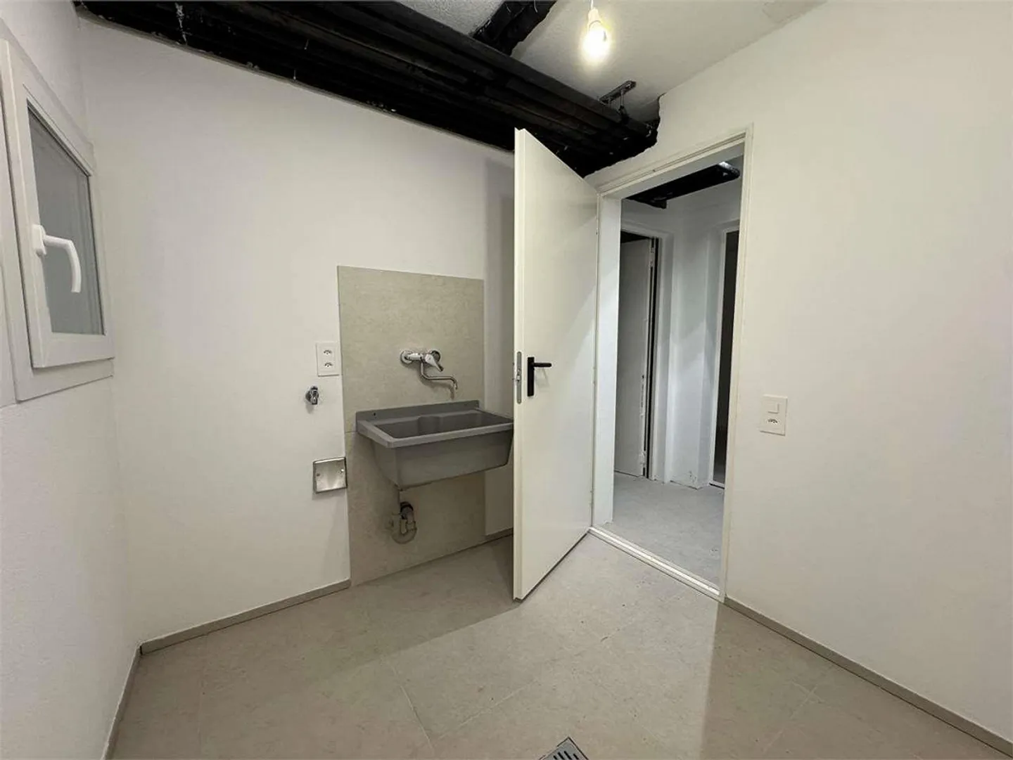 Dream Villa with Lake View, 4.5 Rooms, in Brusin - Photo 13 of 13