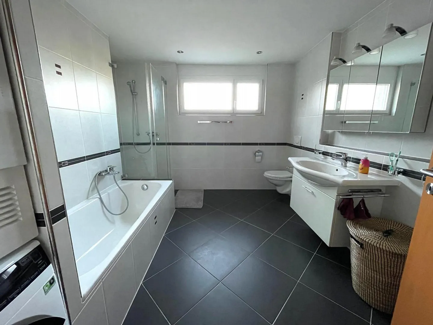 Grosszügige 3 1/2 Zimmer Wohnung im Eigentumsstandard - Foto 6 von 8