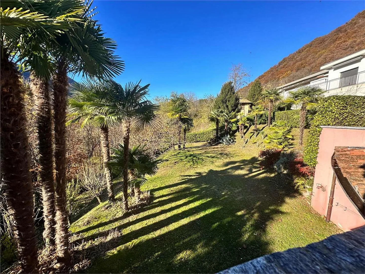 MALCANTONE - Villa transformée en Hôtel Garni - Photo 4 sur 13