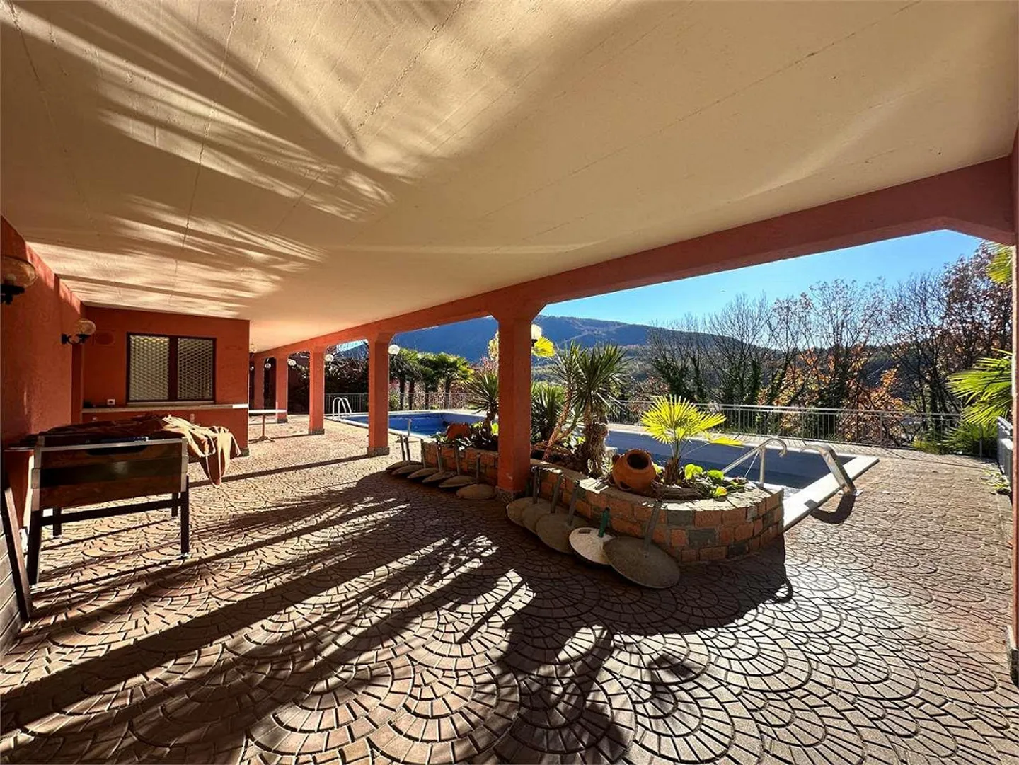 MALCANTONE - Villa transformée en Hôtel Garni - Photo 6 sur 13