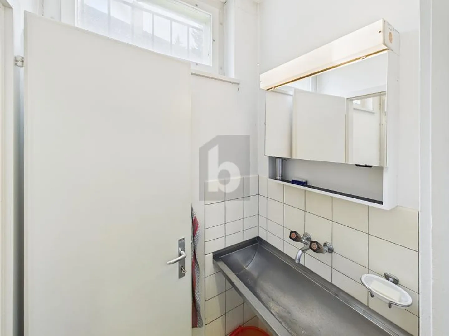 POLYVALENT AVEC UN GRAND POTENTIEL - Photo 4 sur 5