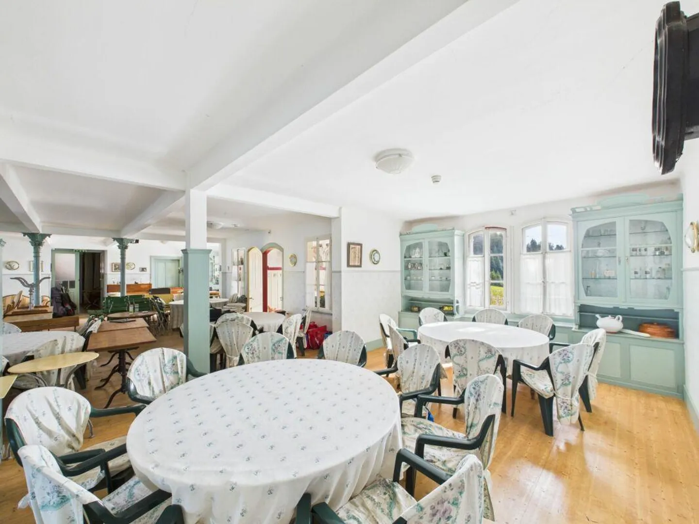 Belle-Époque Hotel with Alpine Views - Photo 15 of 31