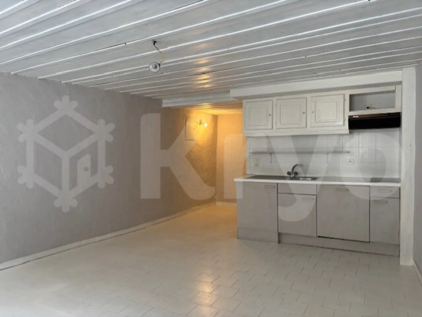 studio in the heart of the old town of Porrentruy - Photo 2 of 6