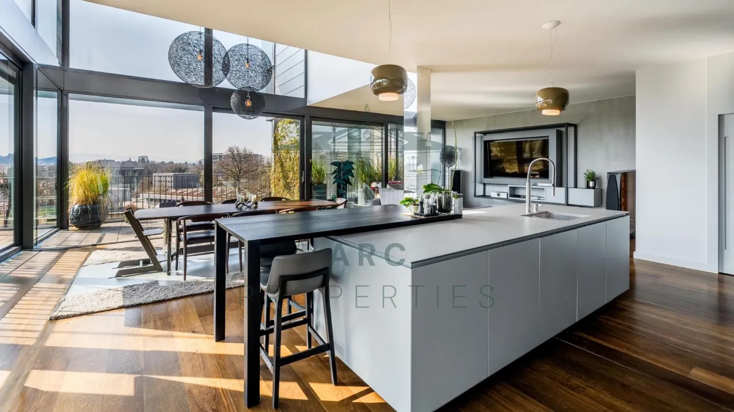 Triplex de Luxe avec Terrasse Panoramique - Photo 2 sur 6