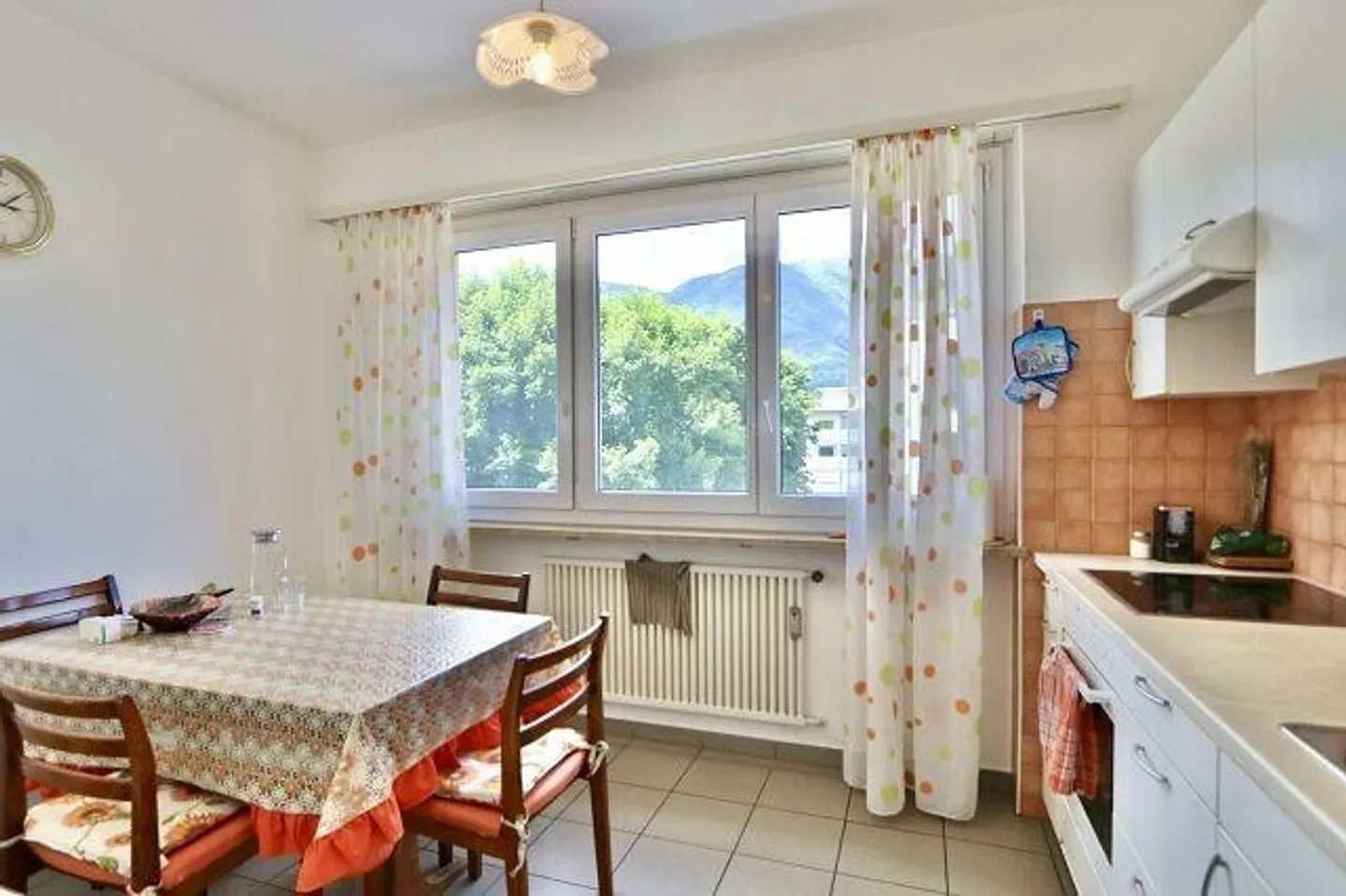 Gemütliche Wohnung mit Aussicht - Foto 6 von 13