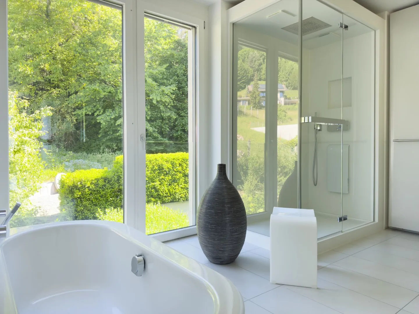 An ensemble with a WOW effect in an unobstructed panoramic location - Photo 15 of 39
