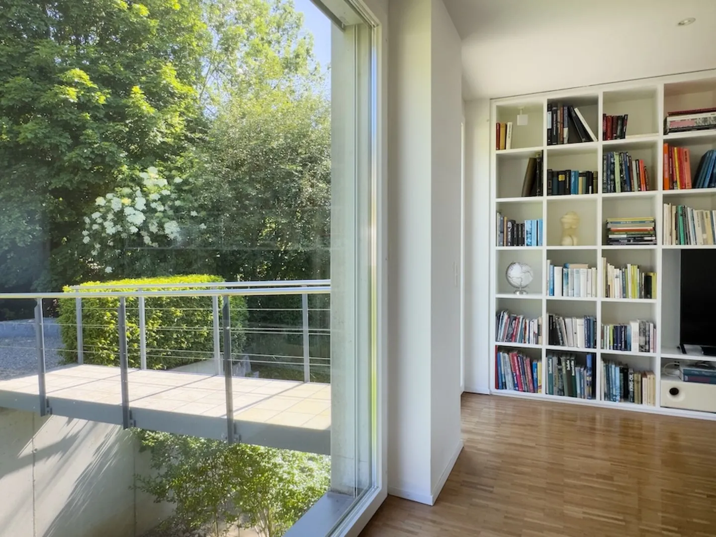 An ensemble with a WOW effect in an unobstructed panoramic location - Photo 18 of 39