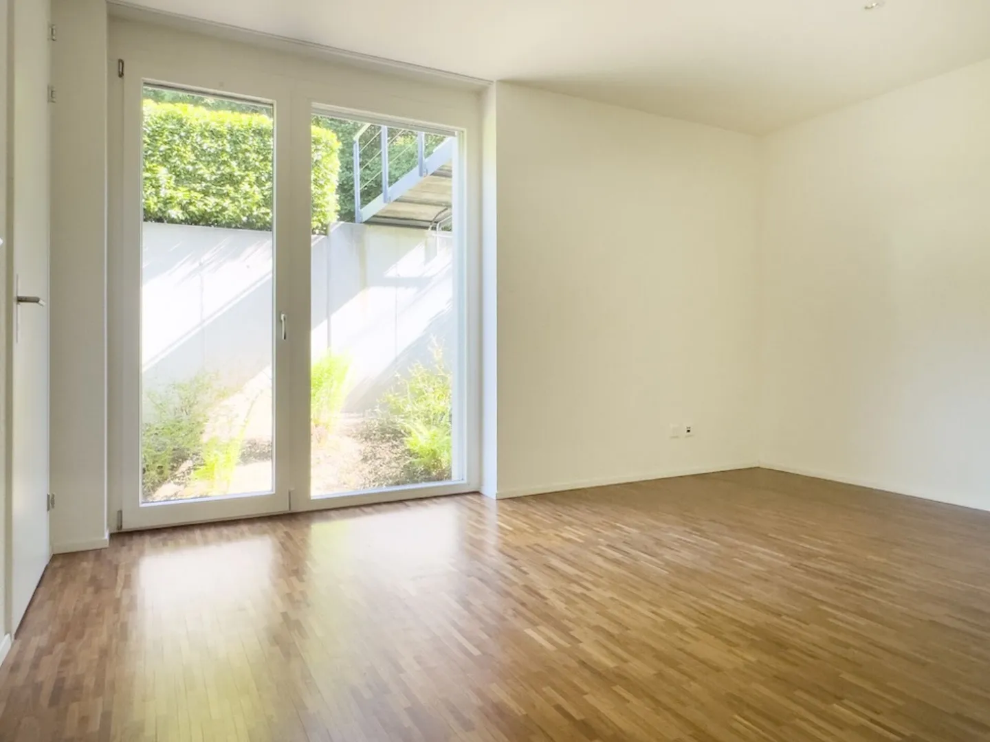 An ensemble with a WOW effect in an unobstructed panoramic location - Photo 25 of 39