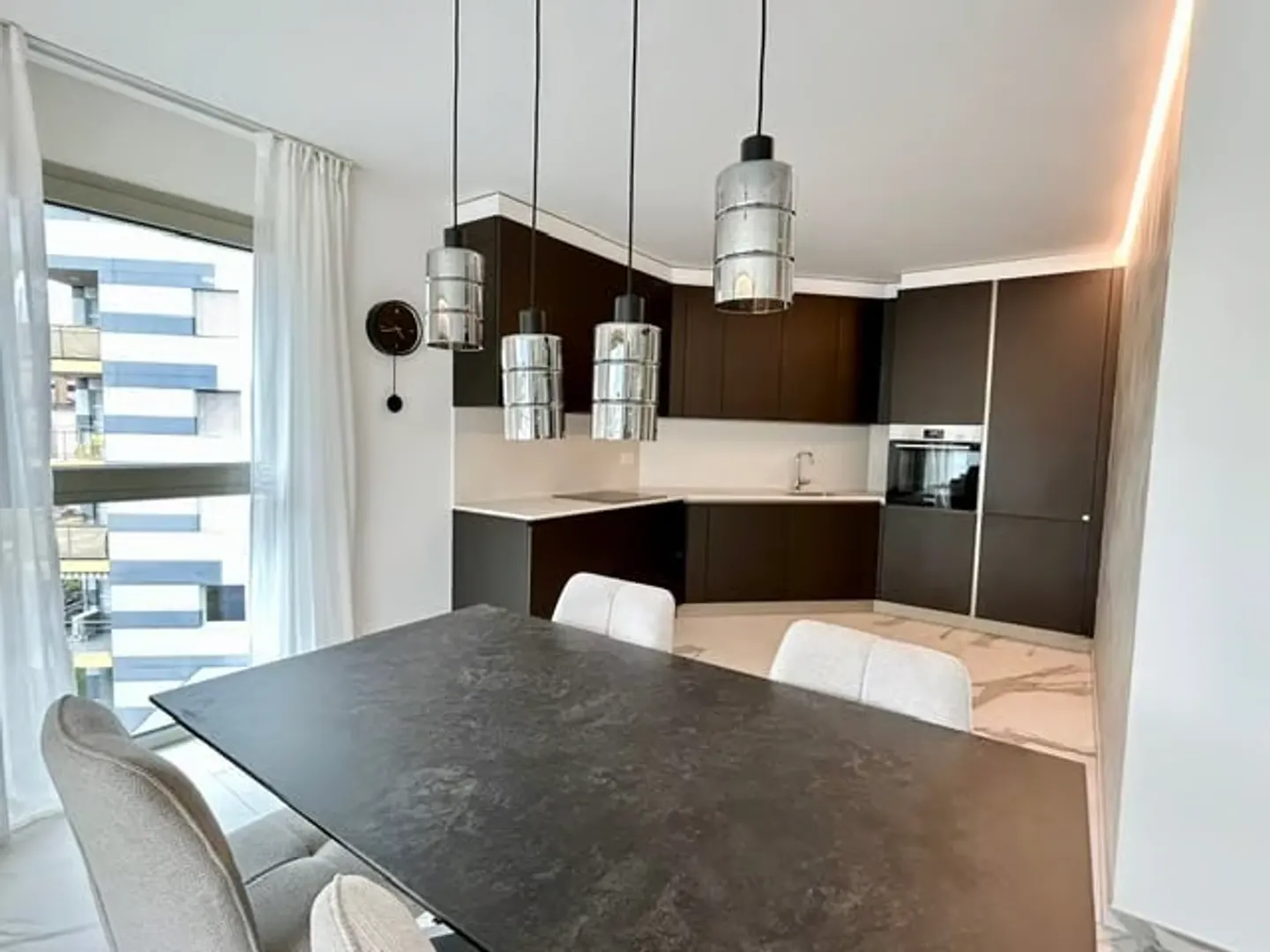 Luxus-Penthouse mit Terrasse und Jacuzzi in Massagno - Sofort verfügbar - Foto 23 von 29