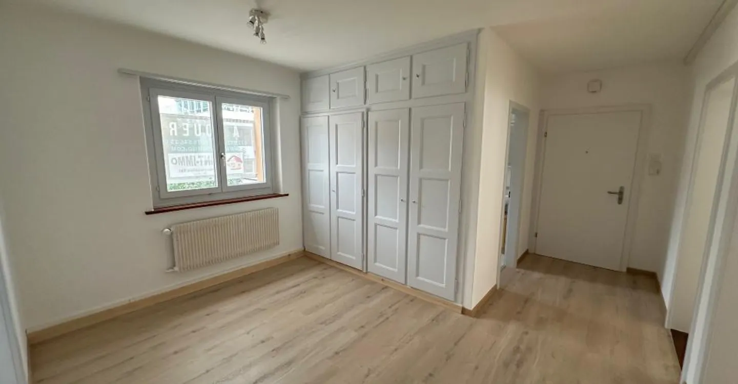 Zu vermieten: 3,5-Zimmer-Wohnung mit Terrasse, Principale 24 - Bévilard - Foto 2 von 8