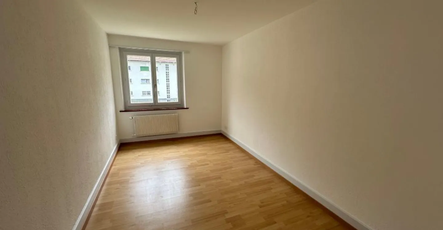 Zu vermieten: 3,5-Zimmer-Wohnung mit Terrasse, Principale 24 - Bévilard - Foto 4 von 8