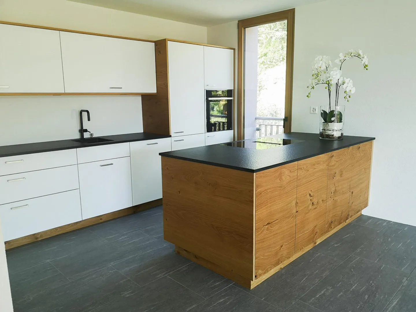 Arcegno - moderno appartamento di 2,5 stanze + locale hobby (rif. 1513-002) - Foto 1 di 7