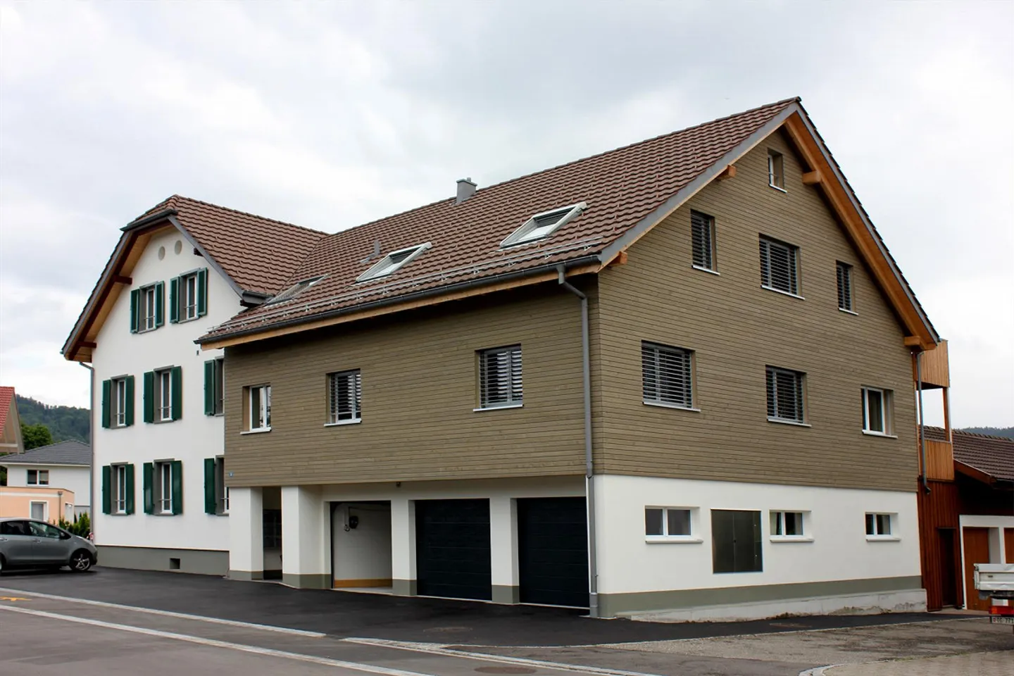 LOCATION Appartement 3.5 pièces au dernier étage - Photo 2 sur 16