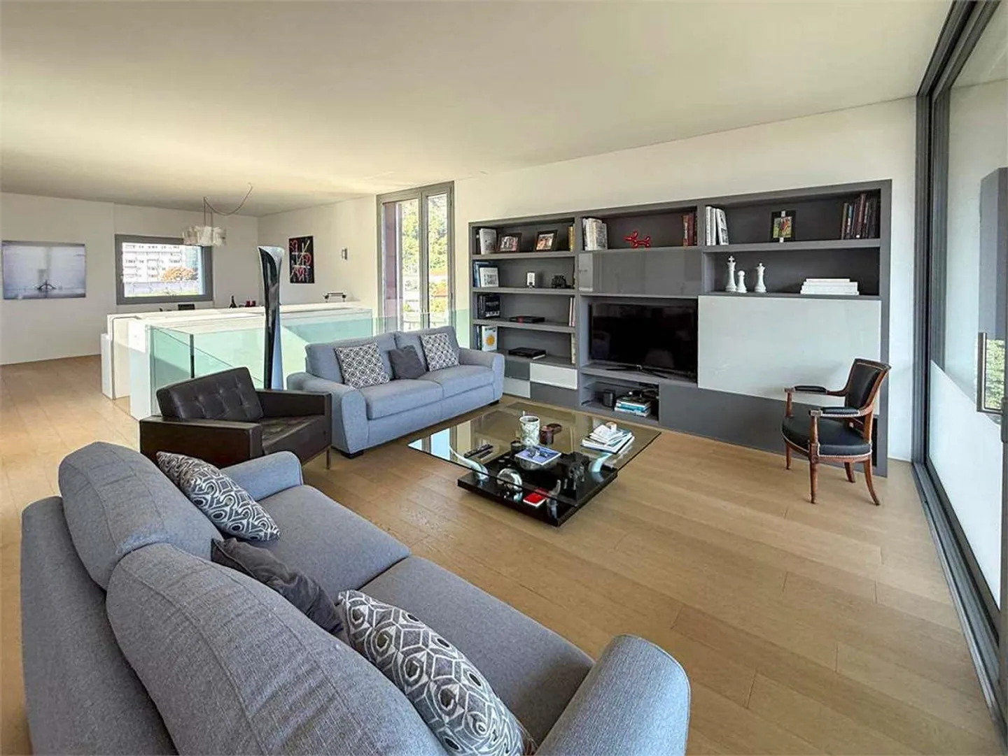 Penthouse Duplex avec Vue sur le Lac; Luxe Absolu et Maison Secondaire - Photo 2 sur 13