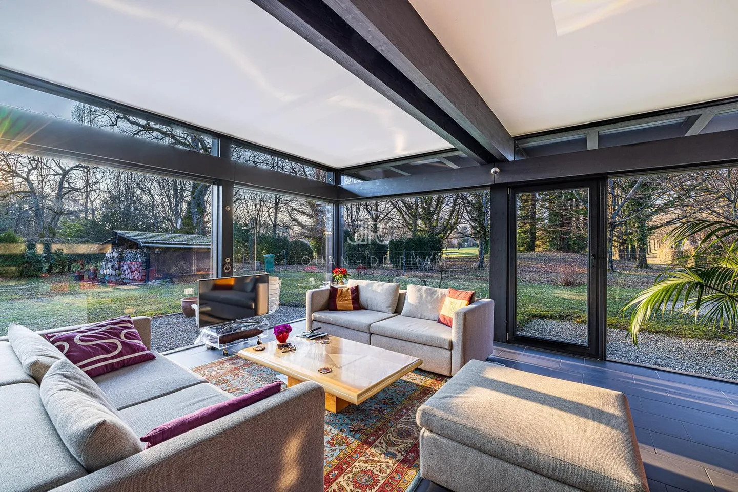 Bella casa luminosa ai margini del Golf Club di Ginevra - Foto 2 di 3