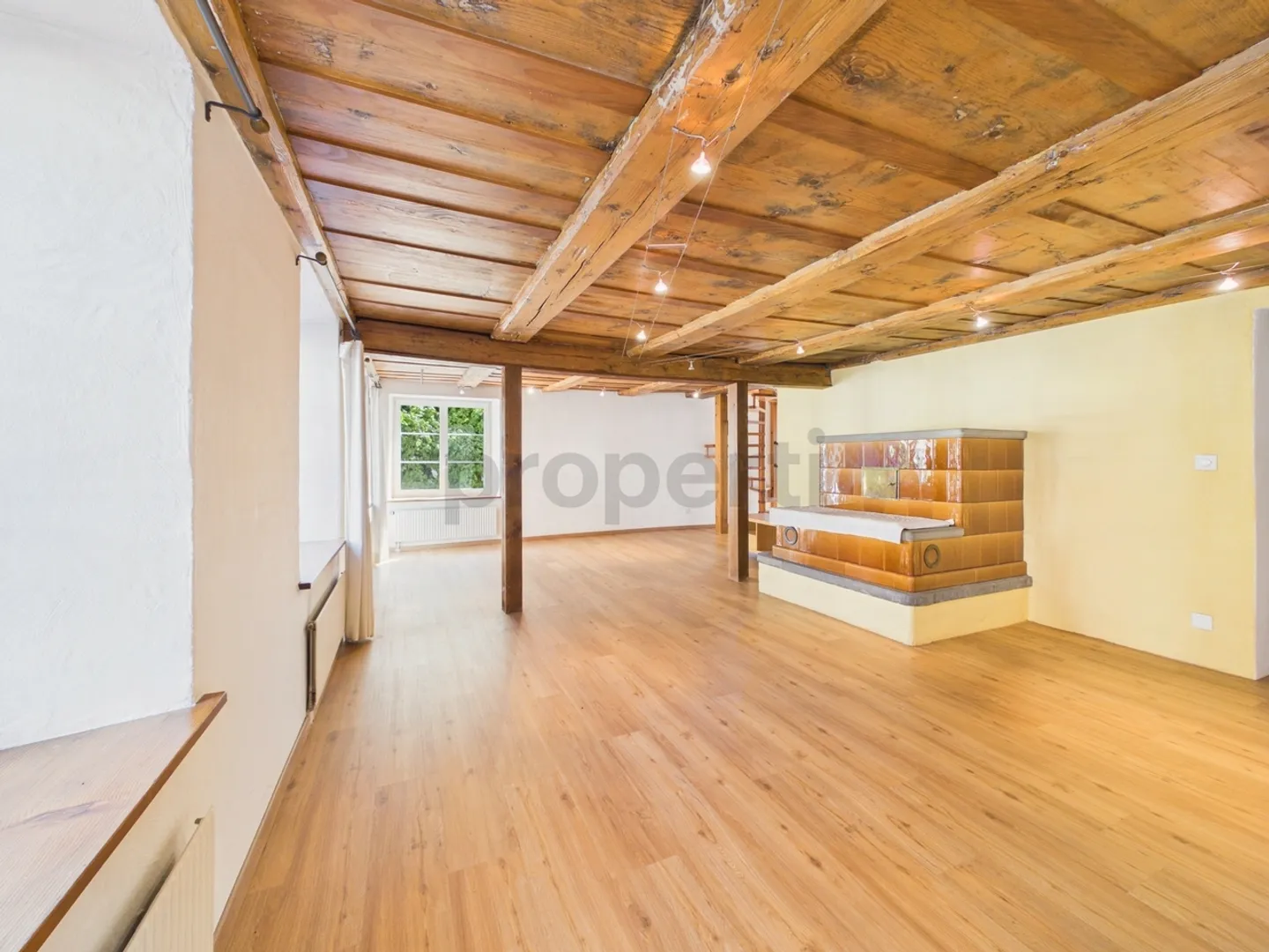 Historical 8.5-Room Farmhouse with Charm, Horse Stable and Large... - Photo 6 of 13