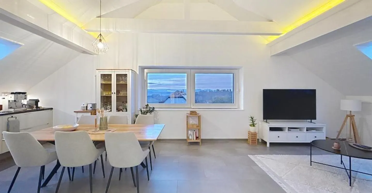 Appartement moderne avec vue sur les Alpes - Photo 1 sur 6