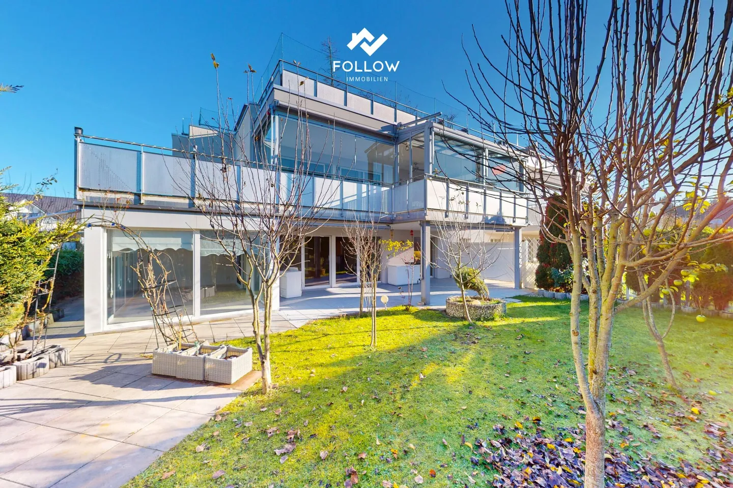 Appartement de jardin spacieux avec véranda - Photo 7 sur 19