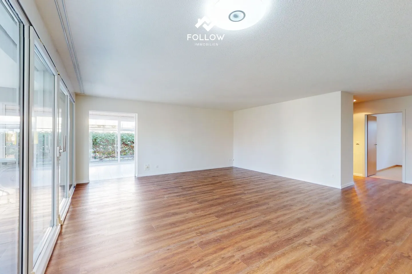 Appartement de jardin spacieux avec véranda - Photo 5 sur 19