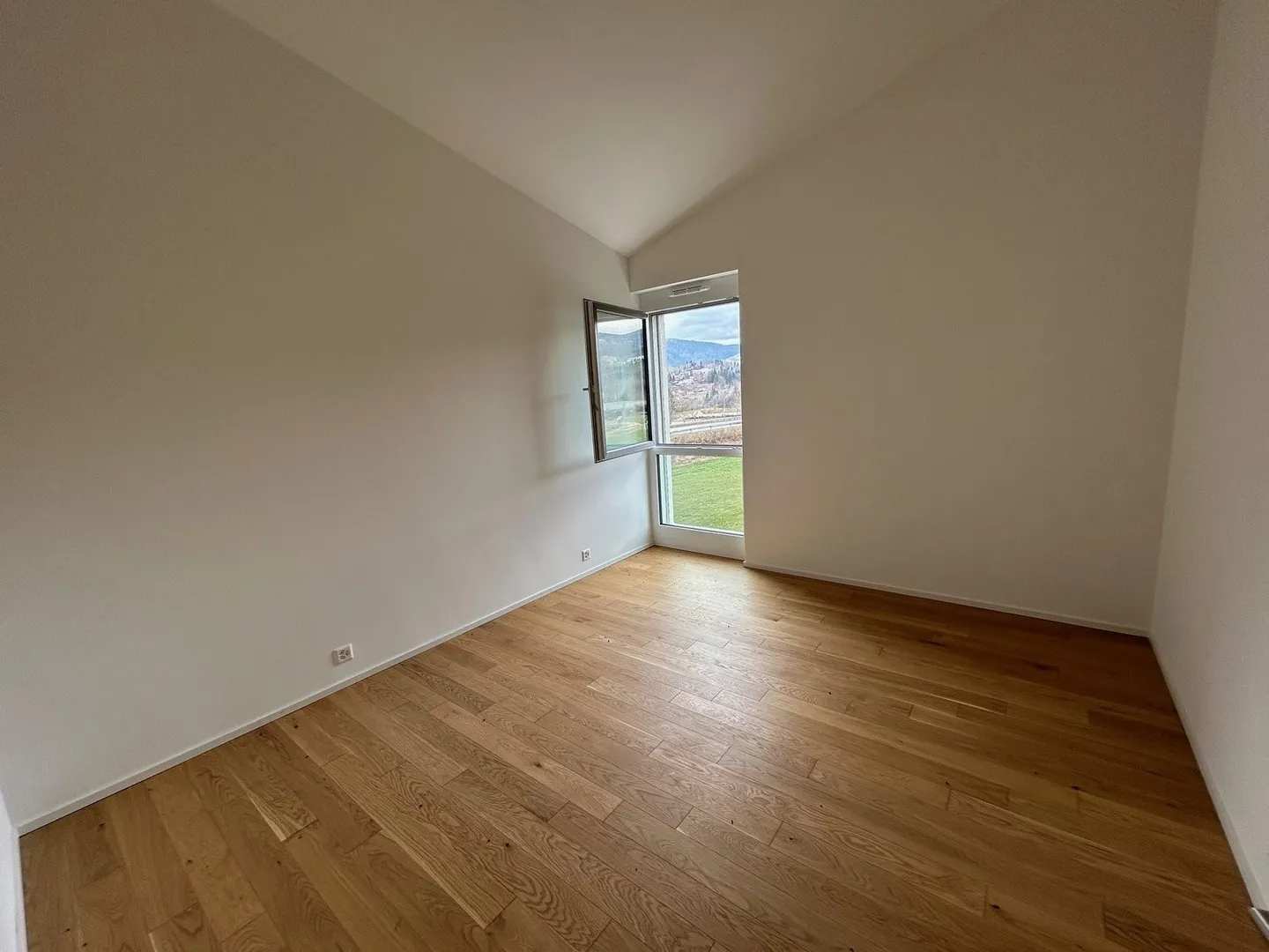 Wunderschöne 4,5 Zimmer - Umgehung 10 - Vallorbe - Los E-C-4 - Foto 10 von 12