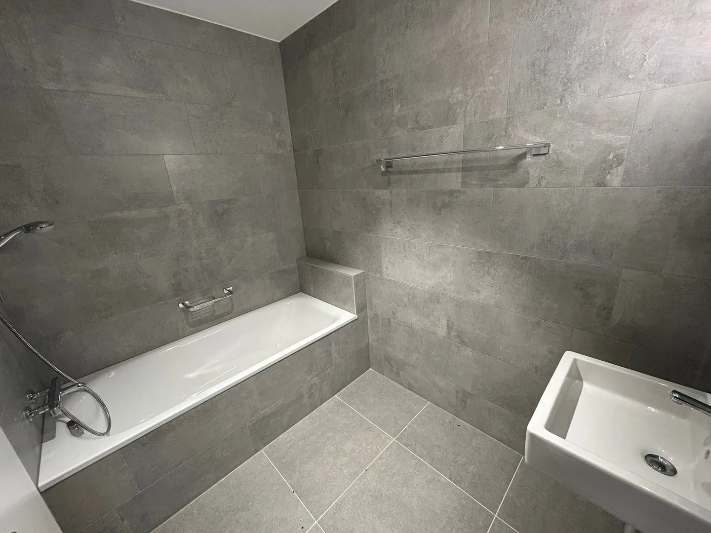 Wunderschöne 4,5 Zimmer - Umgehung 10 - Vallorbe - Los E-C-4 - Foto 11 von 12