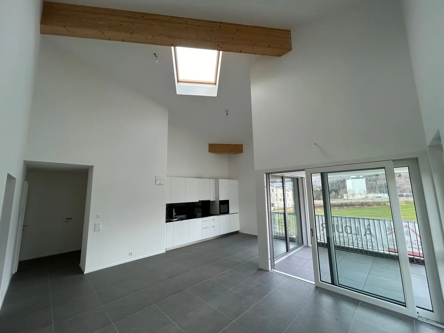 Wunderschöne 4,5 Zimmer - Umgehung 10 - Vallorbe - Los E-C-4 - Foto 5 von 12