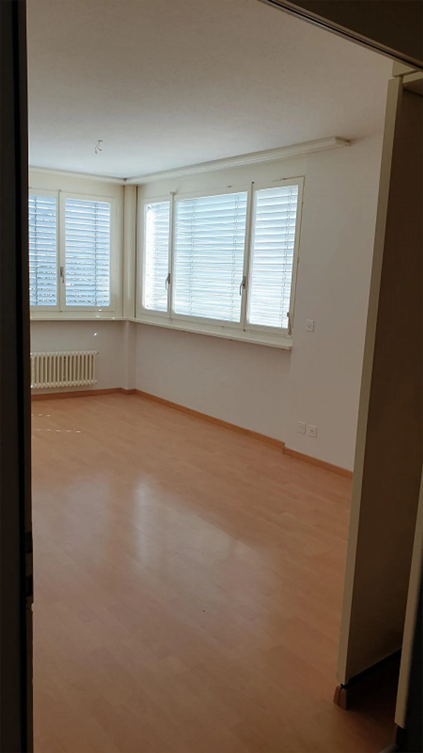 1-room apartment in the center of Cham - Photo 3 of 6
