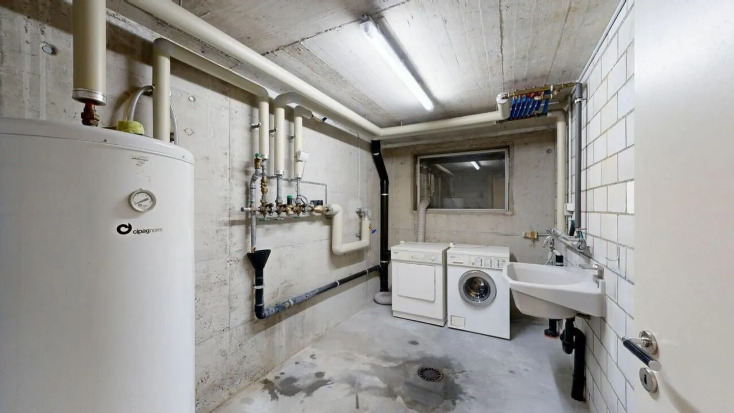 Here, residential dreams can come true - Terraced single-family house with great potential - Photo 17 of 17
