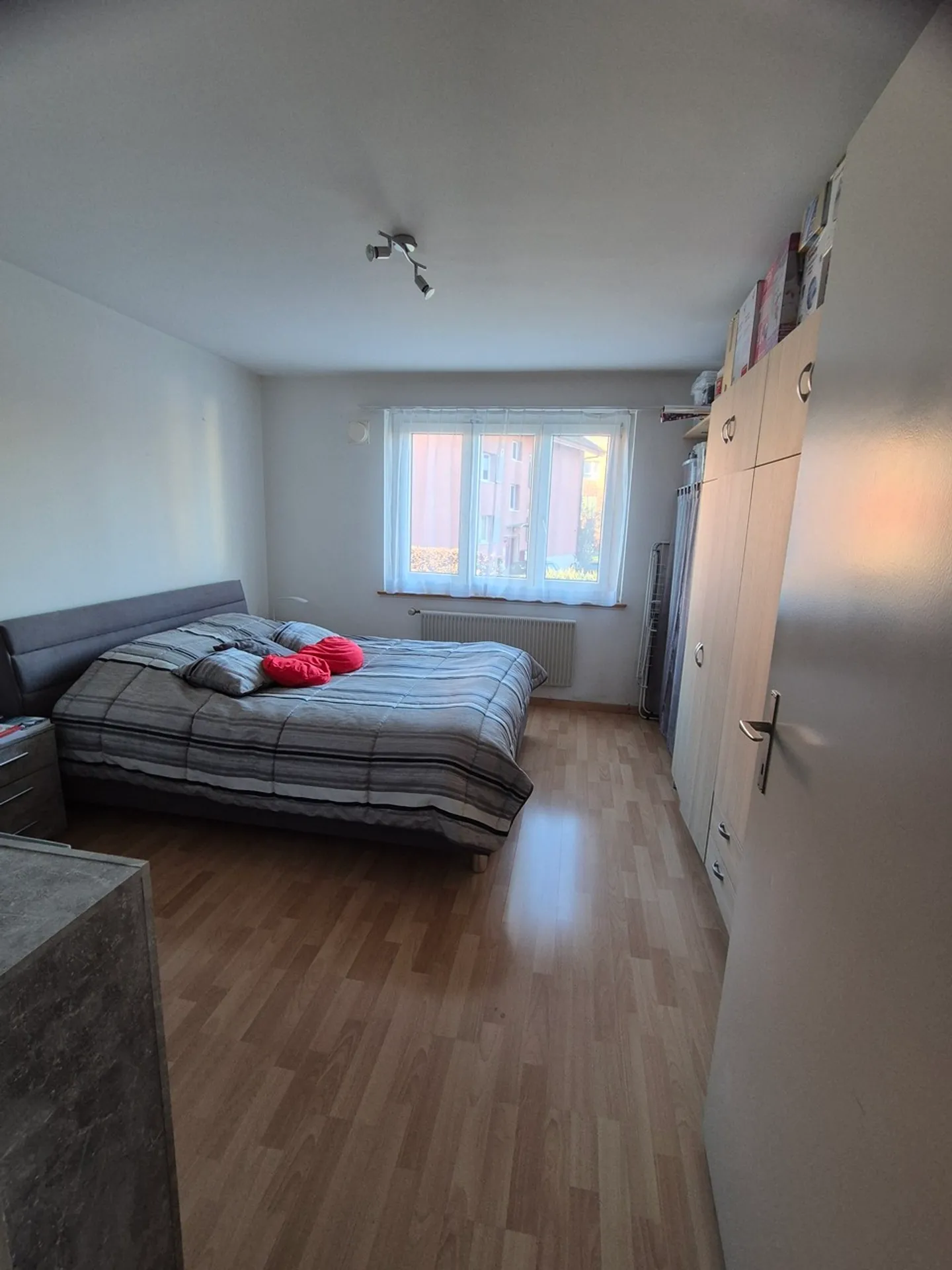 Appartement 3 pièces dans un emplacement calme - Photo 6 sur 9