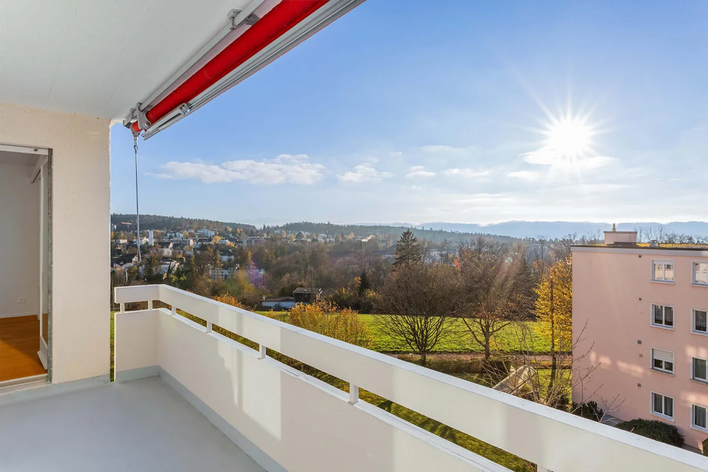 Charmante Wohnung mit Balkon - Foto 4 von 7