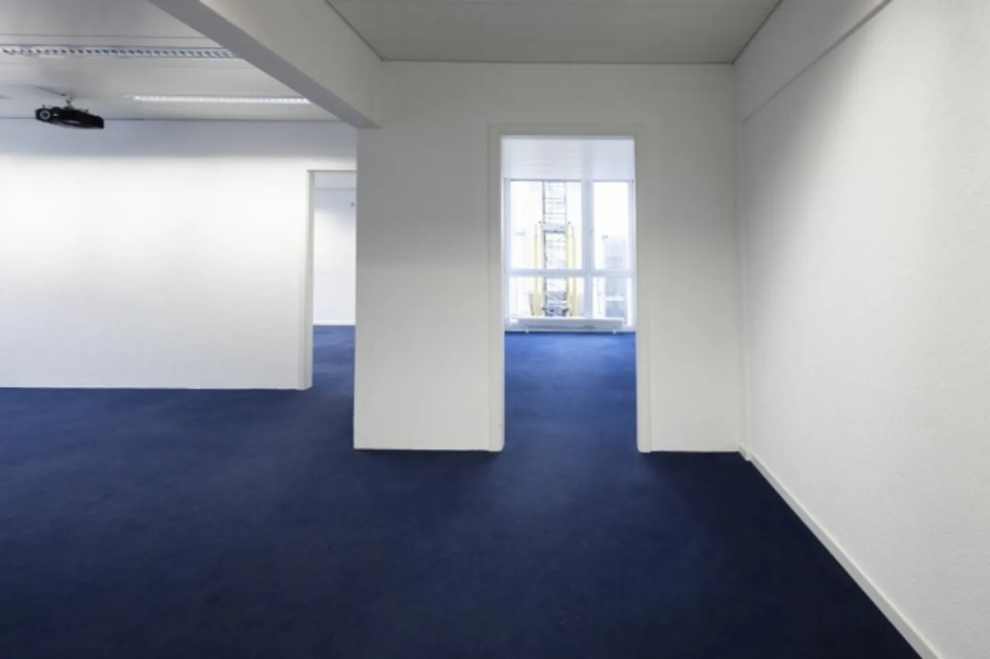 Horgen - Bureau Élargi Plug and Play - Photo 4 sur 11