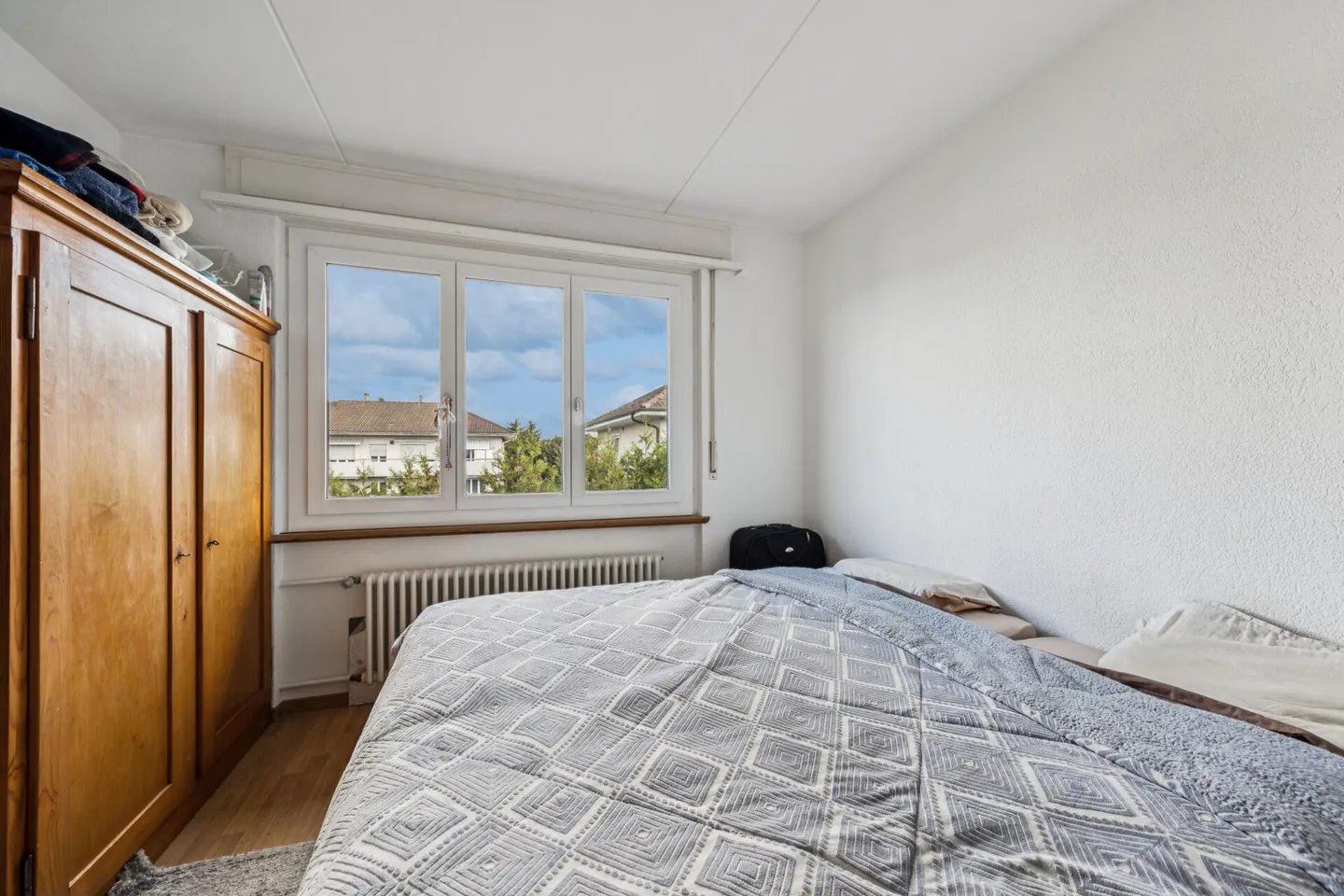 High-yield property with development potential in a quiet location - Photo 8 of 13