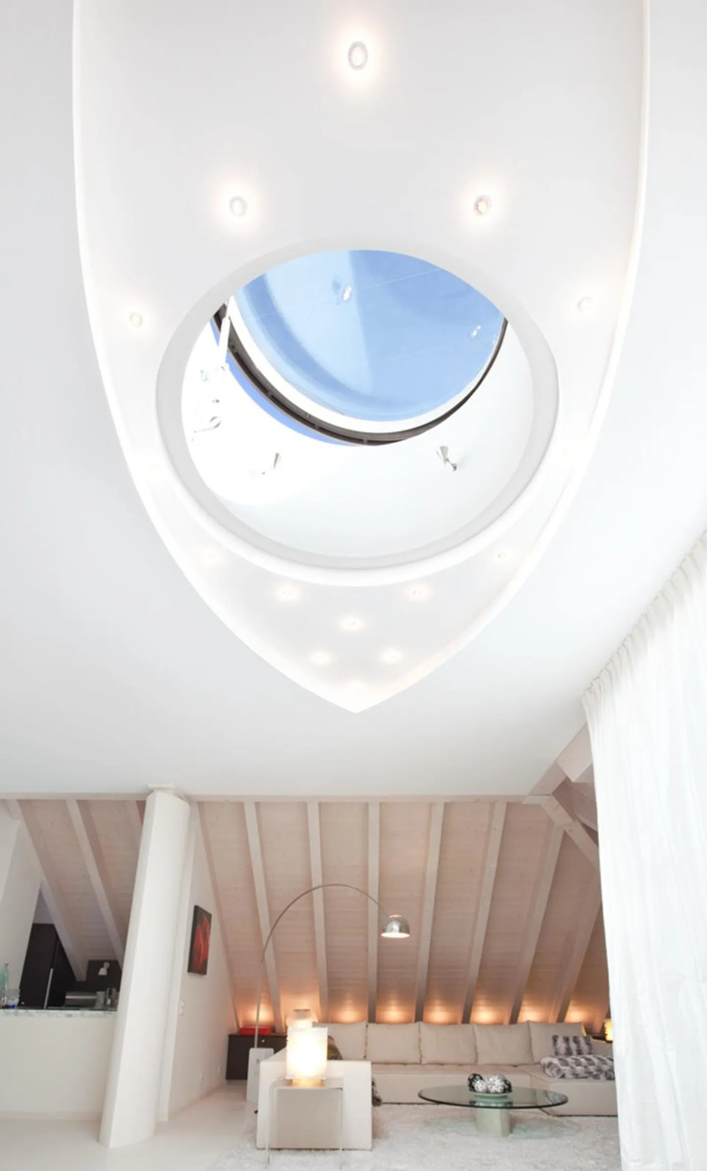 Superb penthouse in the center of Crans - Photo 1 of 13