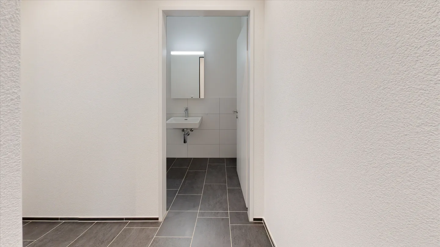 «Attraktive Gewerbefläche an zentraler Lage – perfekt für Ihr Team!» - Foto 7 von 7